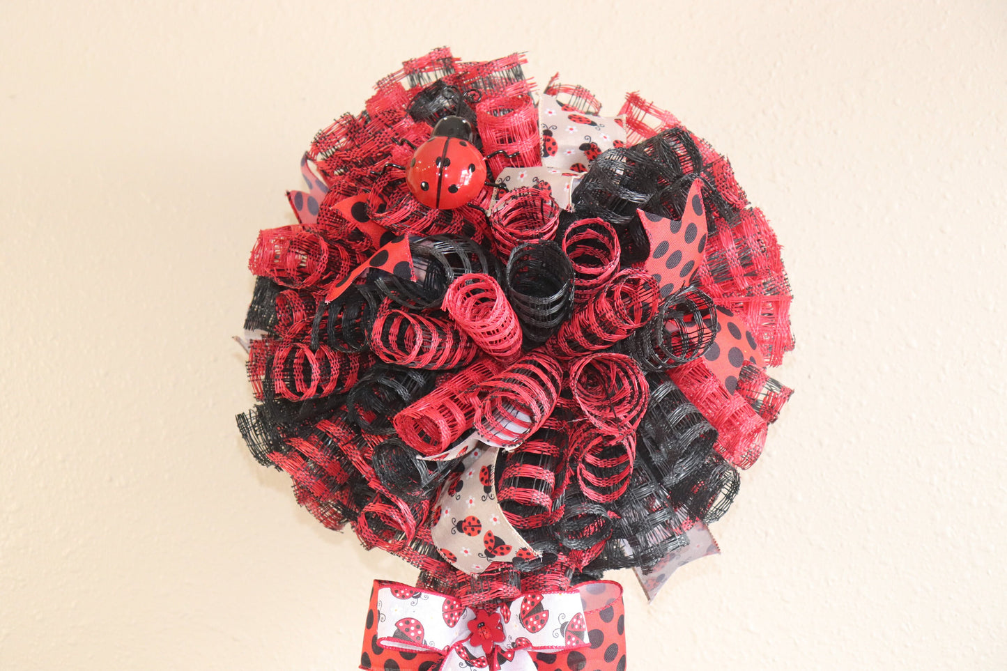 Topiary Deco Mesh Ladybug Red and Black