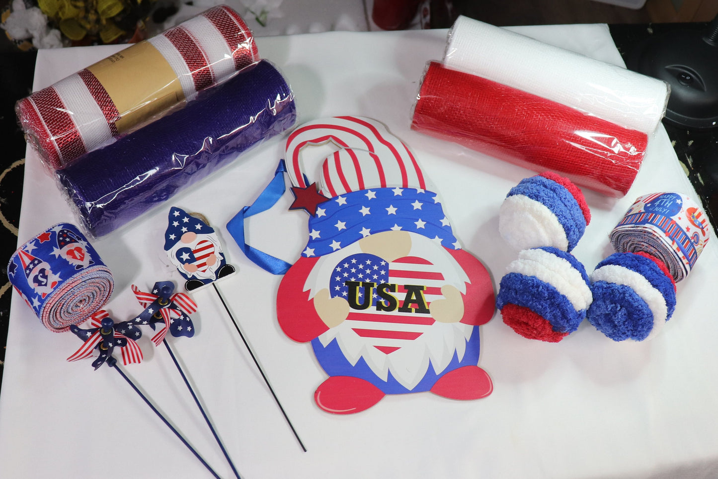 4th of July Gnome Wreath Kit, Deco Mesh Wreath Kit, Red, White, Blue