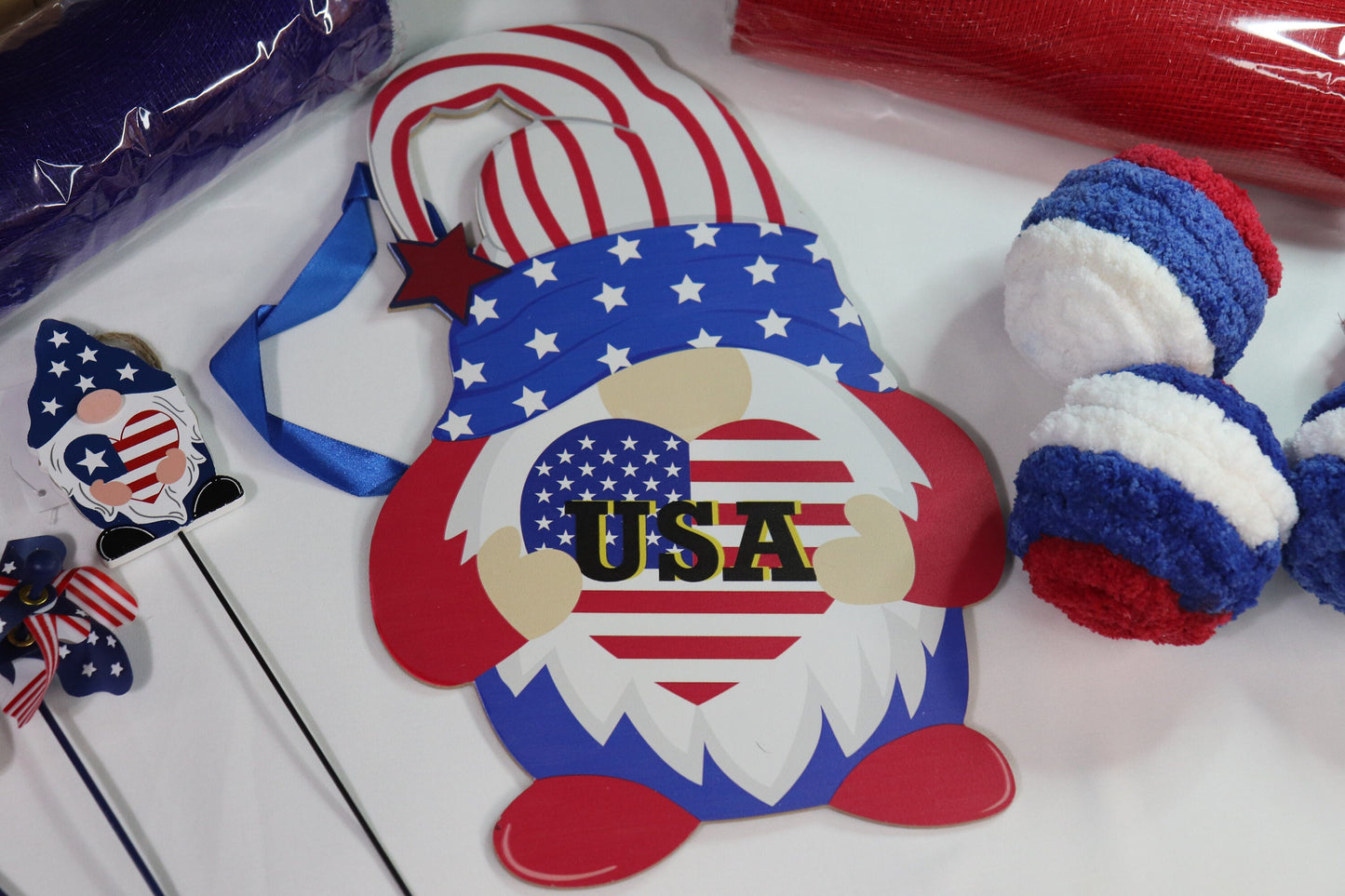 4th of July Gnome Wreath Kit, Deco Mesh Wreath Kit, Red, White, Blue